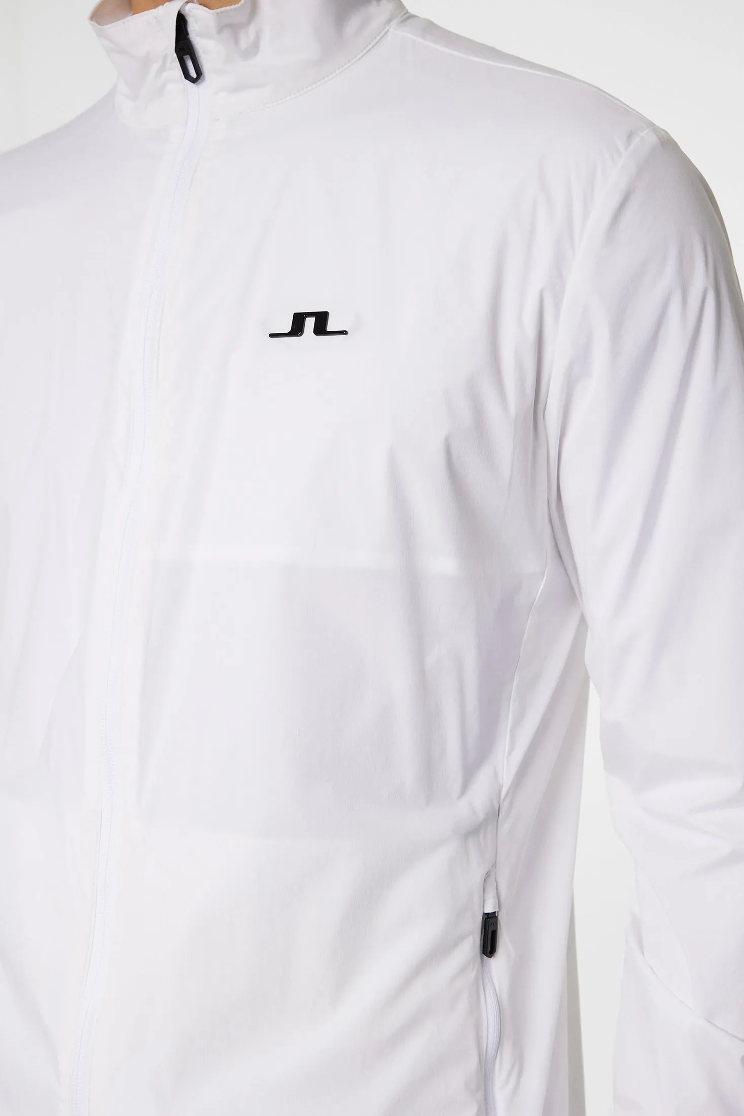 Ash Light Packable Jacket / White