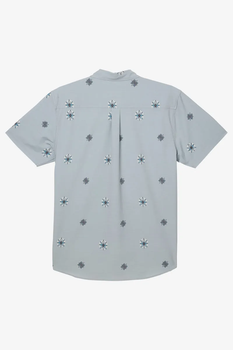 O'Neill Trvlr UPF Traverse Standard S/S Shirt-Light Grey